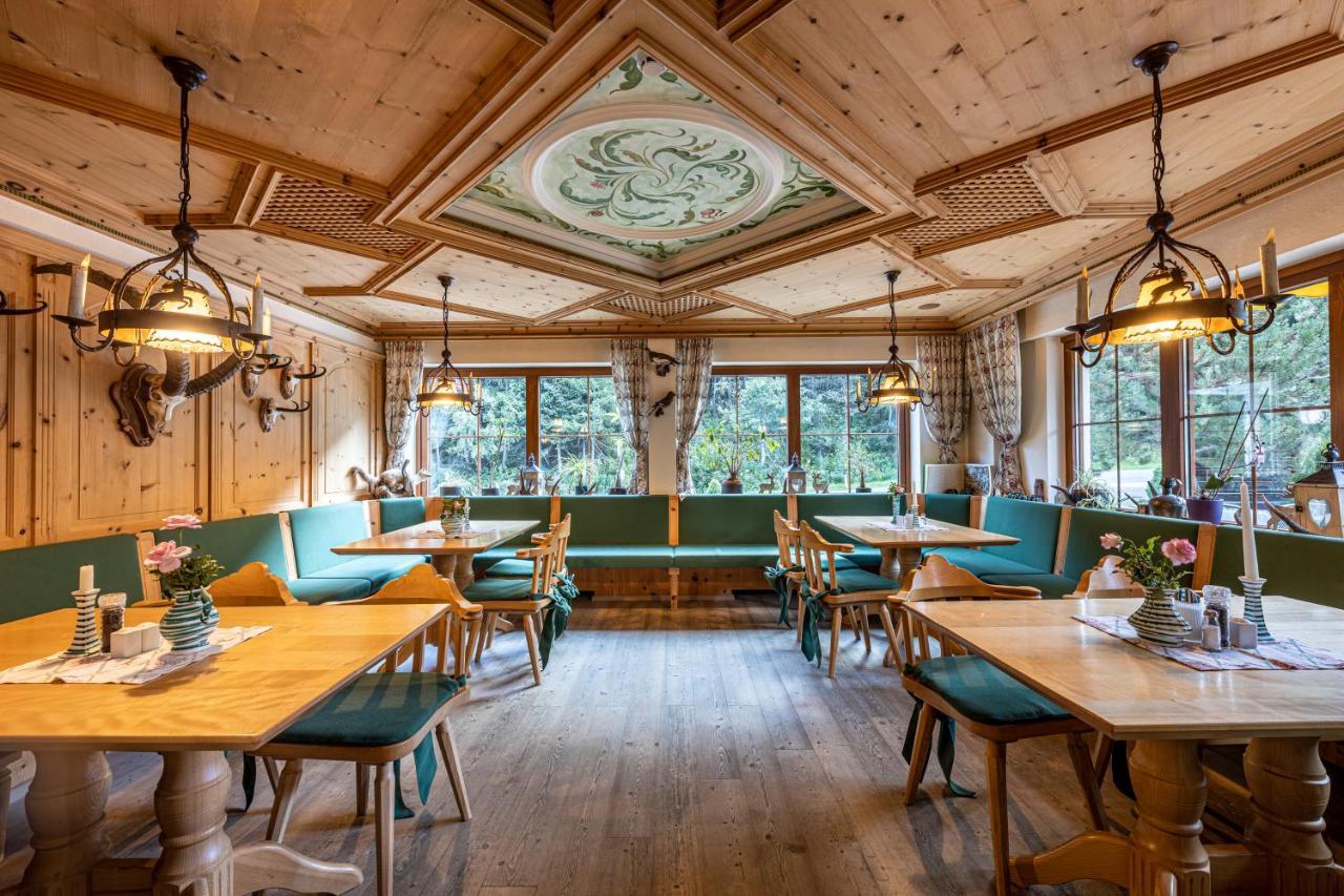 Hotel Gletscherblick Санкт-Леонгард-ім-Пітцталь Екстер'єр фото