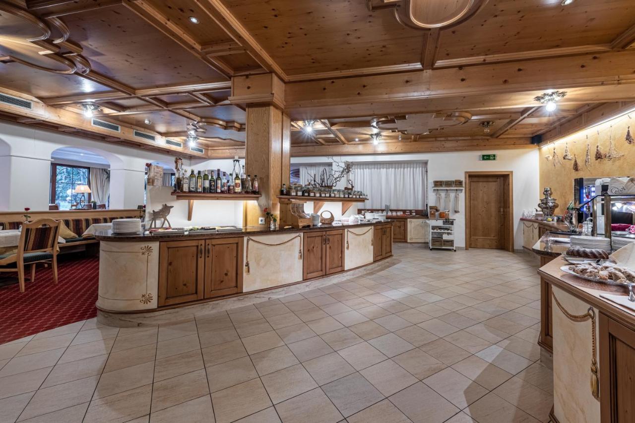 Hotel Gletscherblick Санкт-Леонгард-ім-Пітцталь Екстер'єр фото
