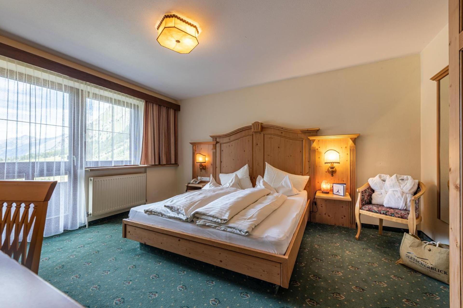Hotel Gletscherblick Санкт-Леонгард-ім-Пітцталь Екстер'єр фото