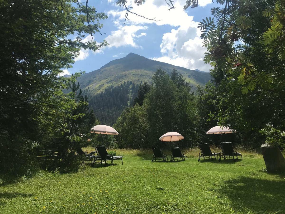 Hotel Gletscherblick Санкт-Леонгард-ім-Пітцталь Екстер'єр фото